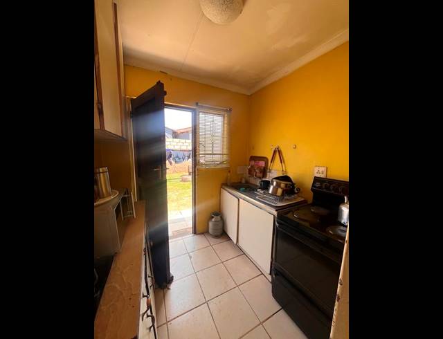 2 BEDROOM HOUSE FOR SALE IN MAOKENG